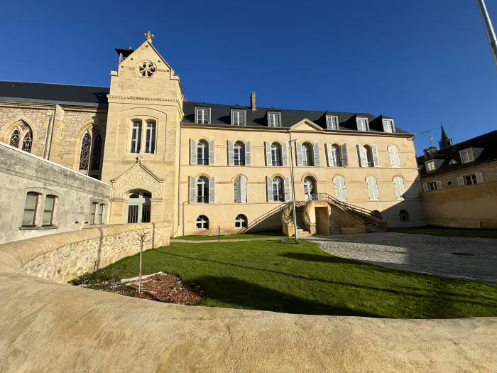 Senlis